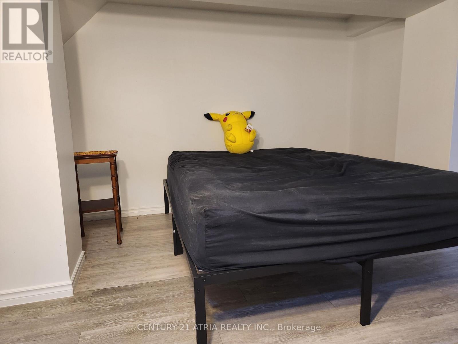 230 Rushton Road, Toronto, Ontario  M6G 3J5 - Photo 7 - C12958334