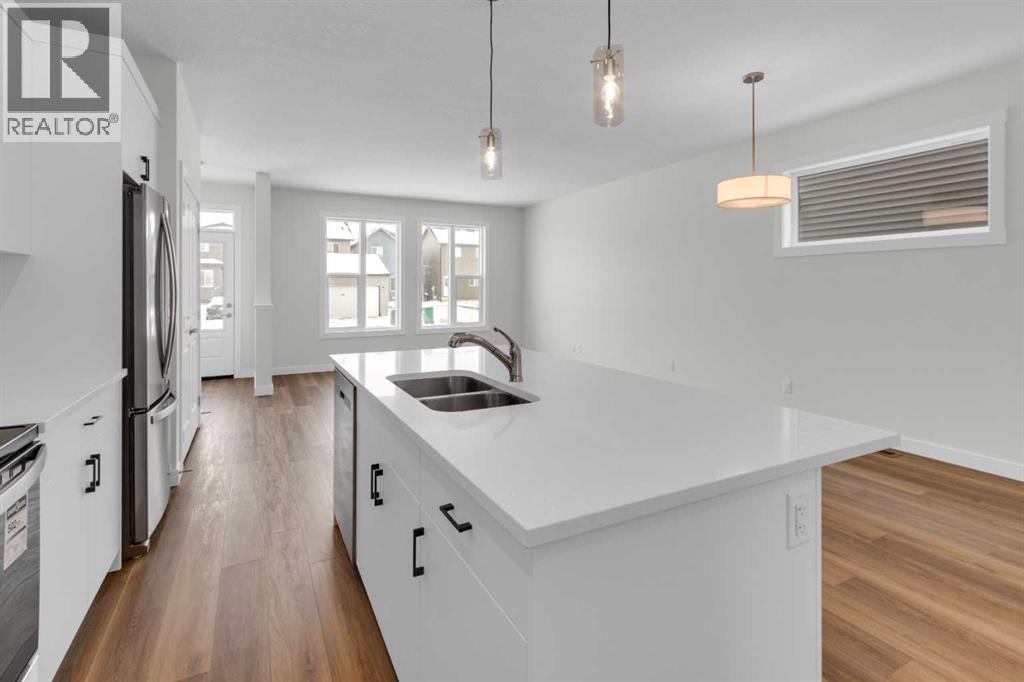 1139 Chinook Winds Circle SW, Airdrie, Alberta  T4B 5S7 - Photo 6 - A2292913