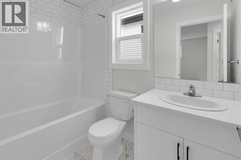 1139 Chinook Winds Circle SW, Airdrie, Alberta  T4B 5S7 - Photo 20 - A2292913