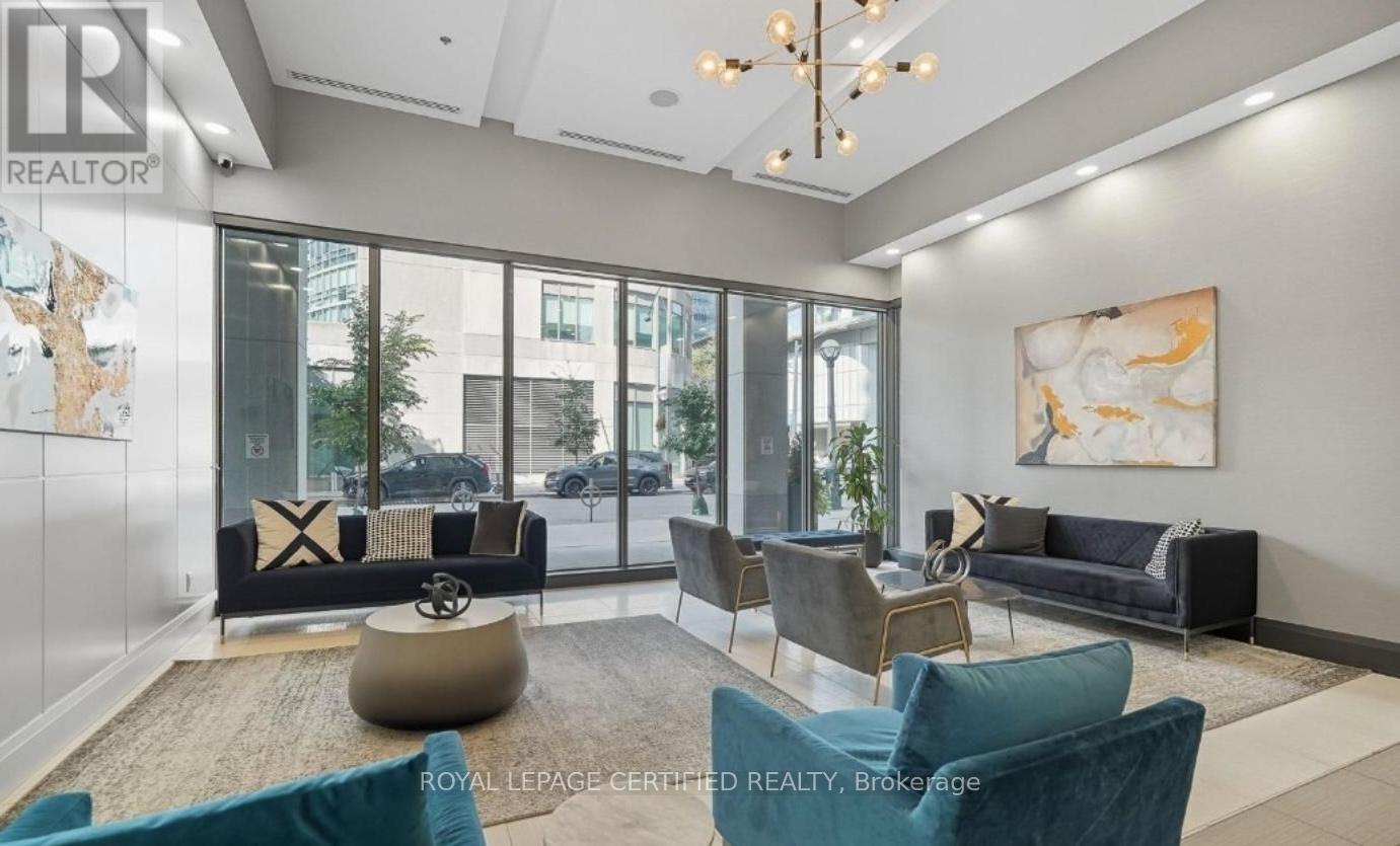 2915 - 19 Grand Trunk Crescent, Toronto, Ontario M5J 3A4 - Photo 2 - C12948324