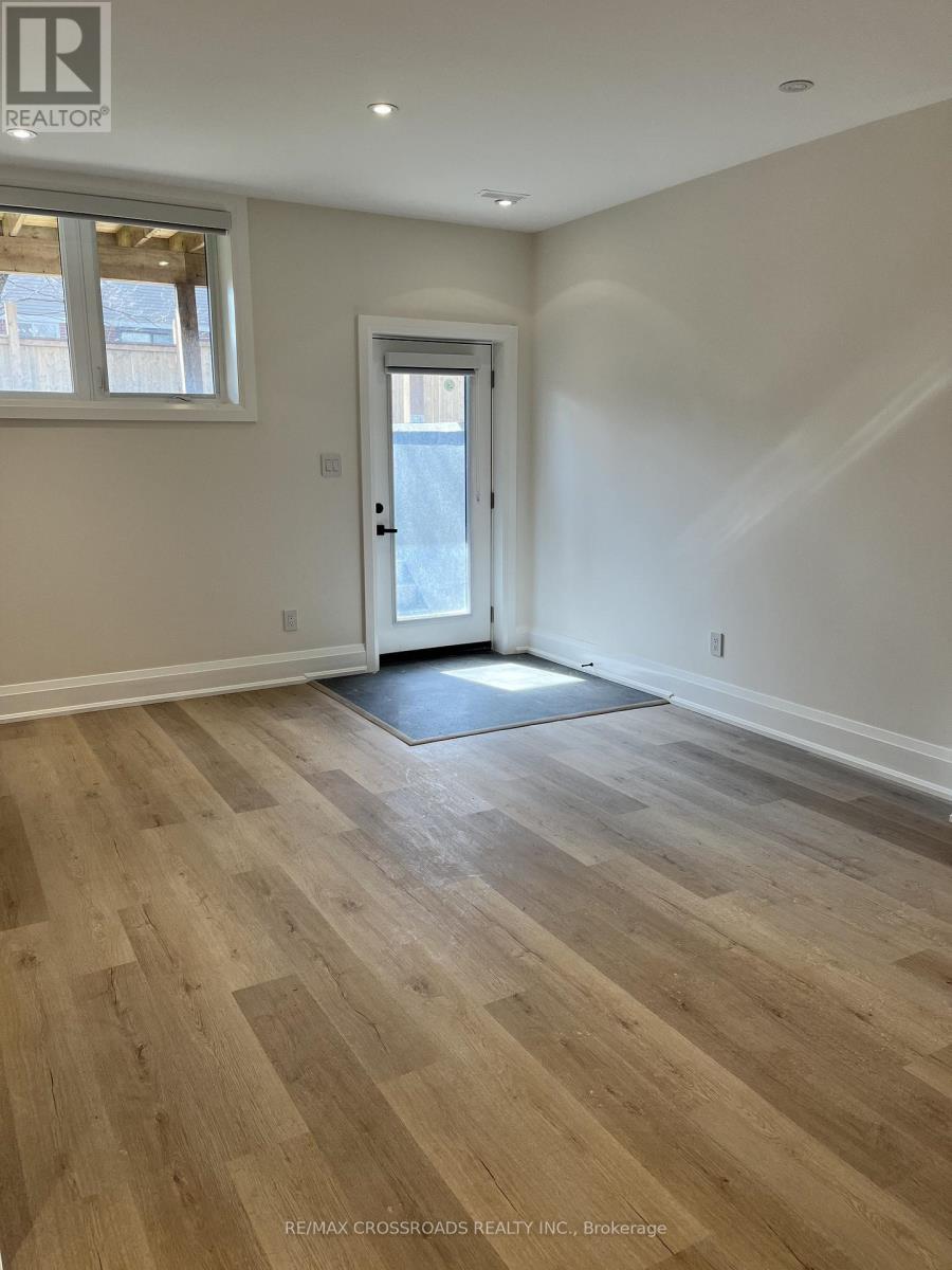 790 B Midland Avenue, Toronto, Ontario  M1K 4E7 - Photo 27 - E12955078