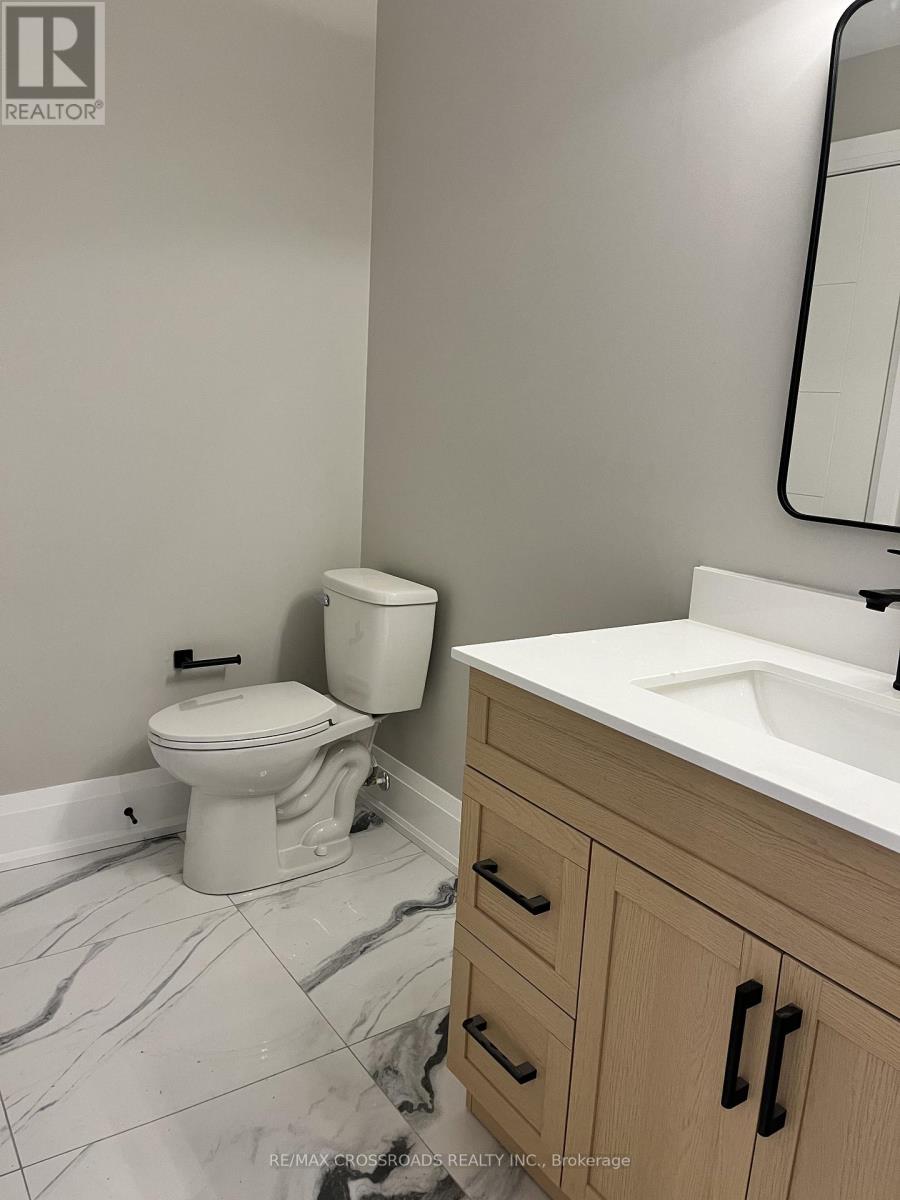 790 B Midland Avenue, Toronto, Ontario  M1K 4E7 - Photo 33 - E12955078