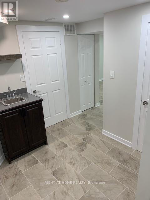 362 Dunsmore Lane, Barrie, Ontario  L4M 7B2 - Photo 13 - S12958318