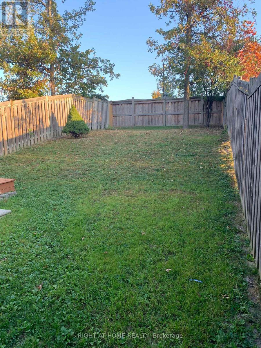 362 Dunsmore Lane, Barrie, Ontario  L4M 7B2 - Photo 21 - S12958318