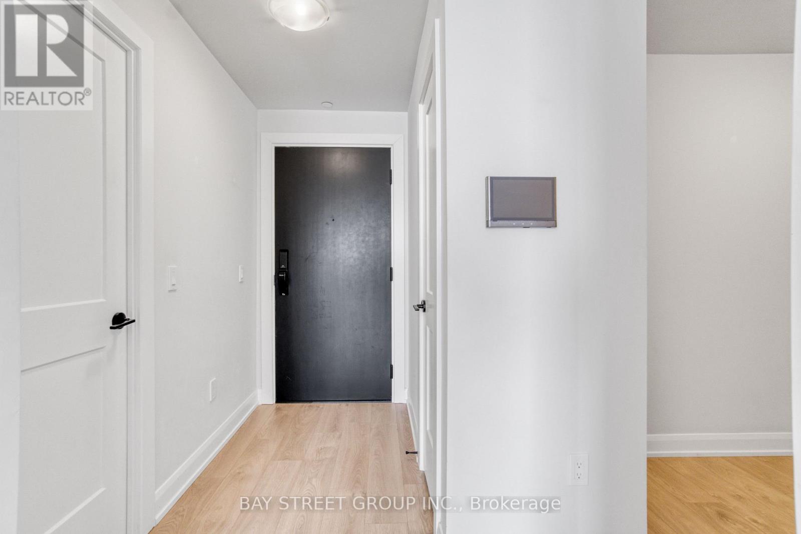 408 - 3220 William Coltson Avenue, Oakville, Ontario  L6H 7X9 - Photo 11 - W12958330