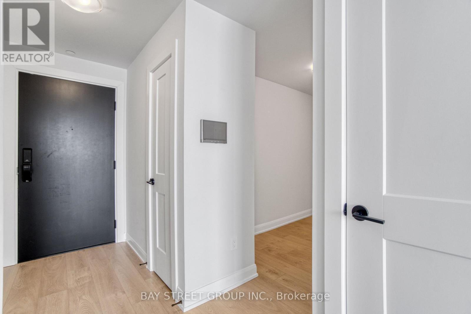 408 - 3220 William Coltson Avenue, Oakville, Ontario  L6H 7X9 - Photo 12 - W12958330