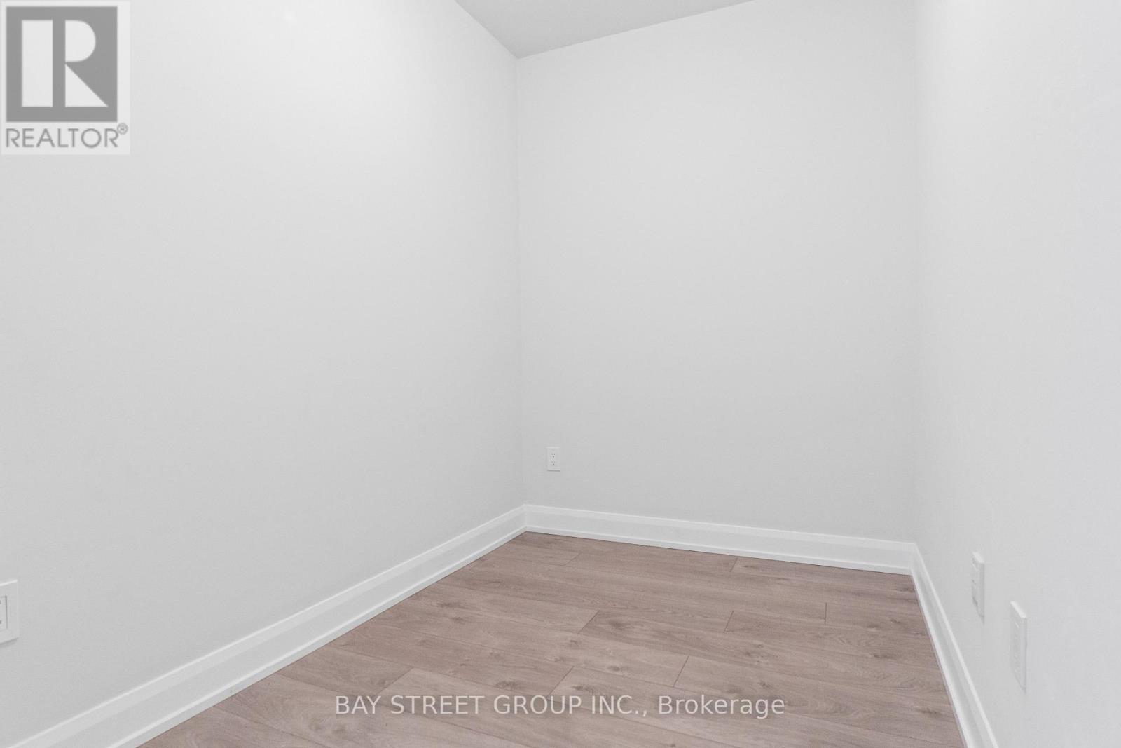 408 - 3220 William Coltson Avenue, Oakville, Ontario  L6H 7X9 - Photo 13 - W12958330