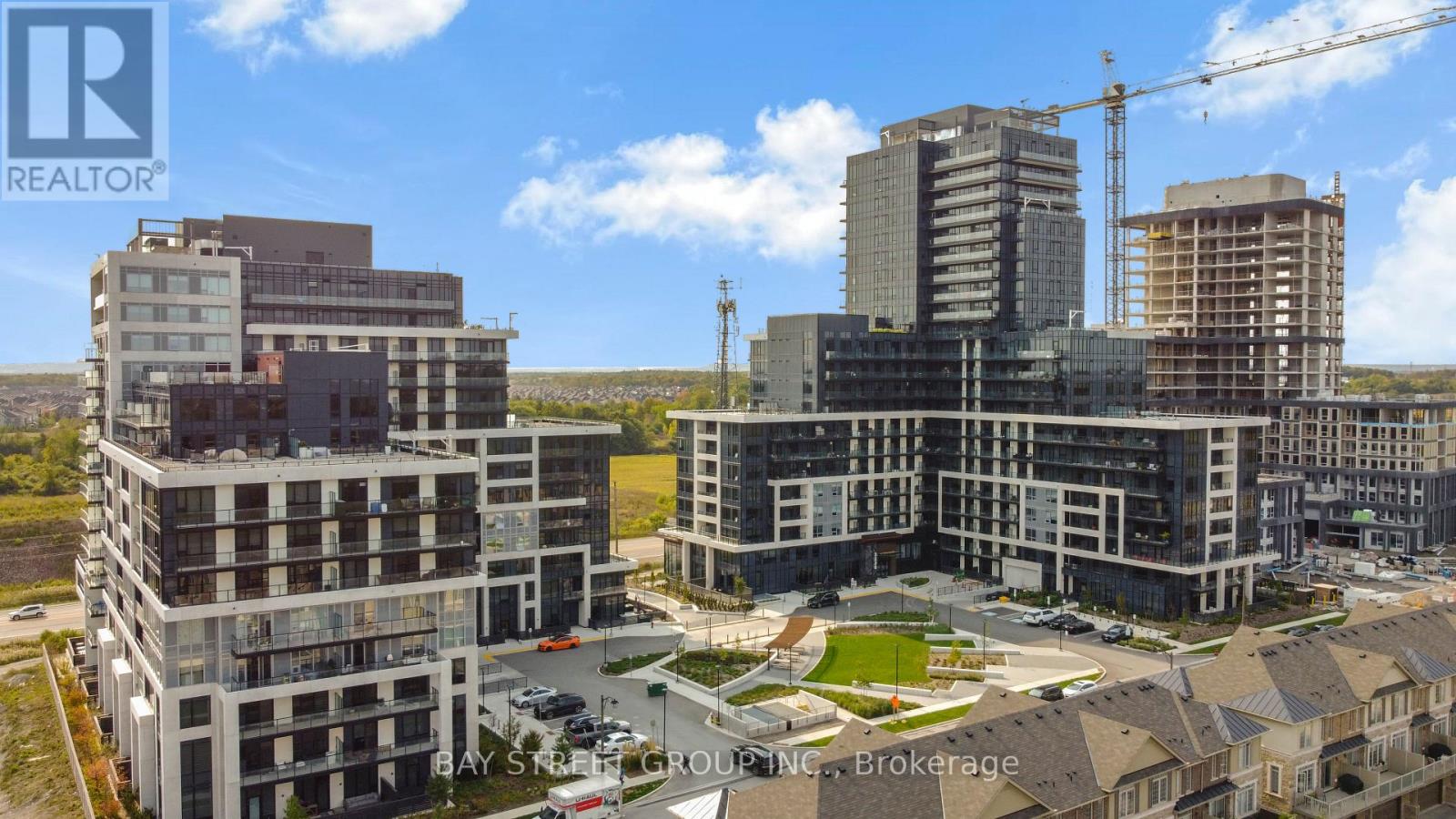 408 - 3220 William Coltson Avenue, Oakville, Ontario  L6H 7X9 - Photo 2 - W12958330