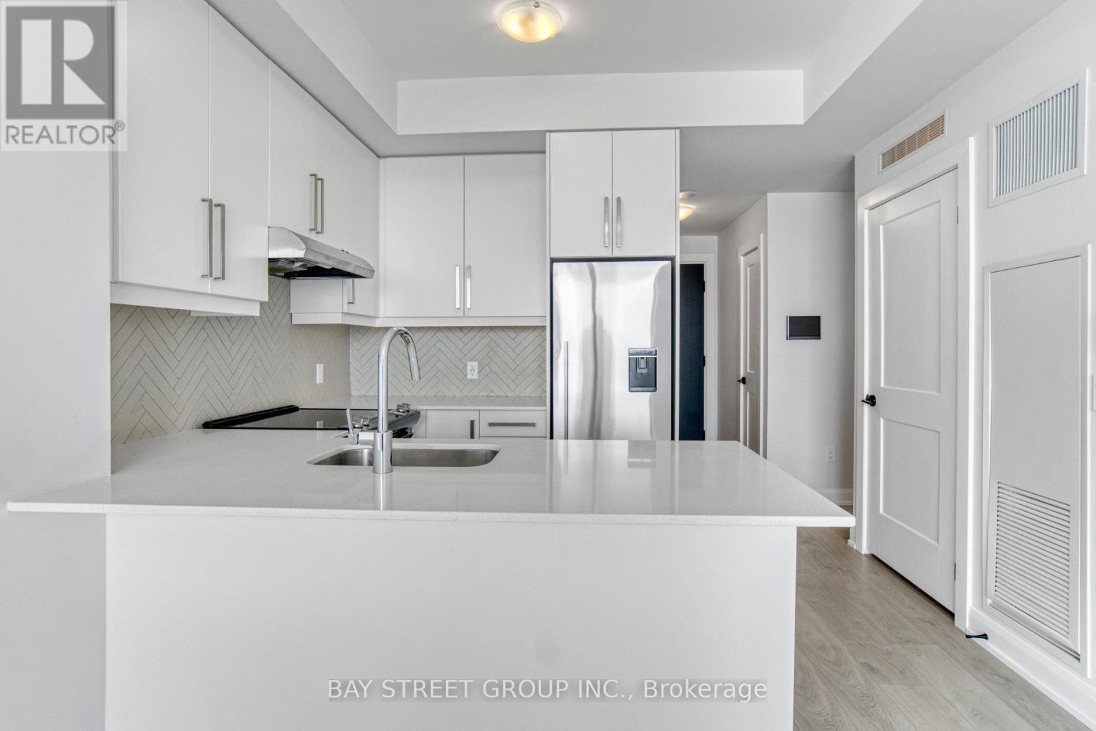 408 - 3220 William Coltson Avenue, Oakville, Ontario  L6H 7X9 - Photo 21 - W12958330