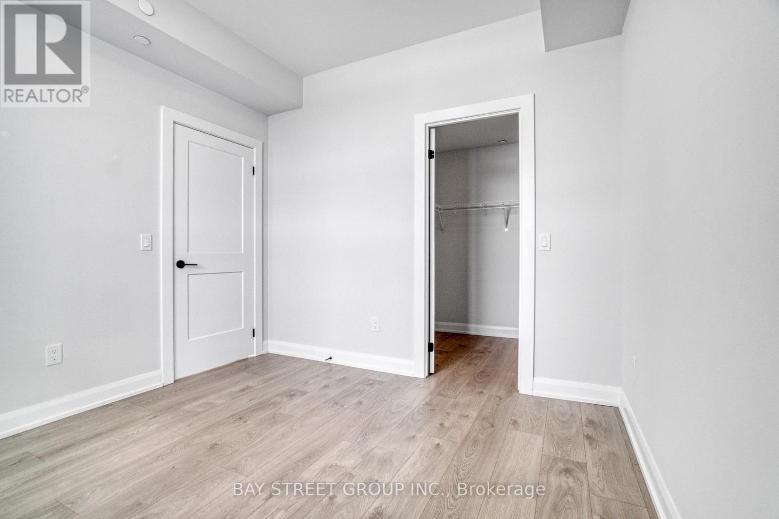 408 - 3220 William Coltson Avenue, Oakville, Ontario  L6H 7X9 - Photo 25 - W12958330