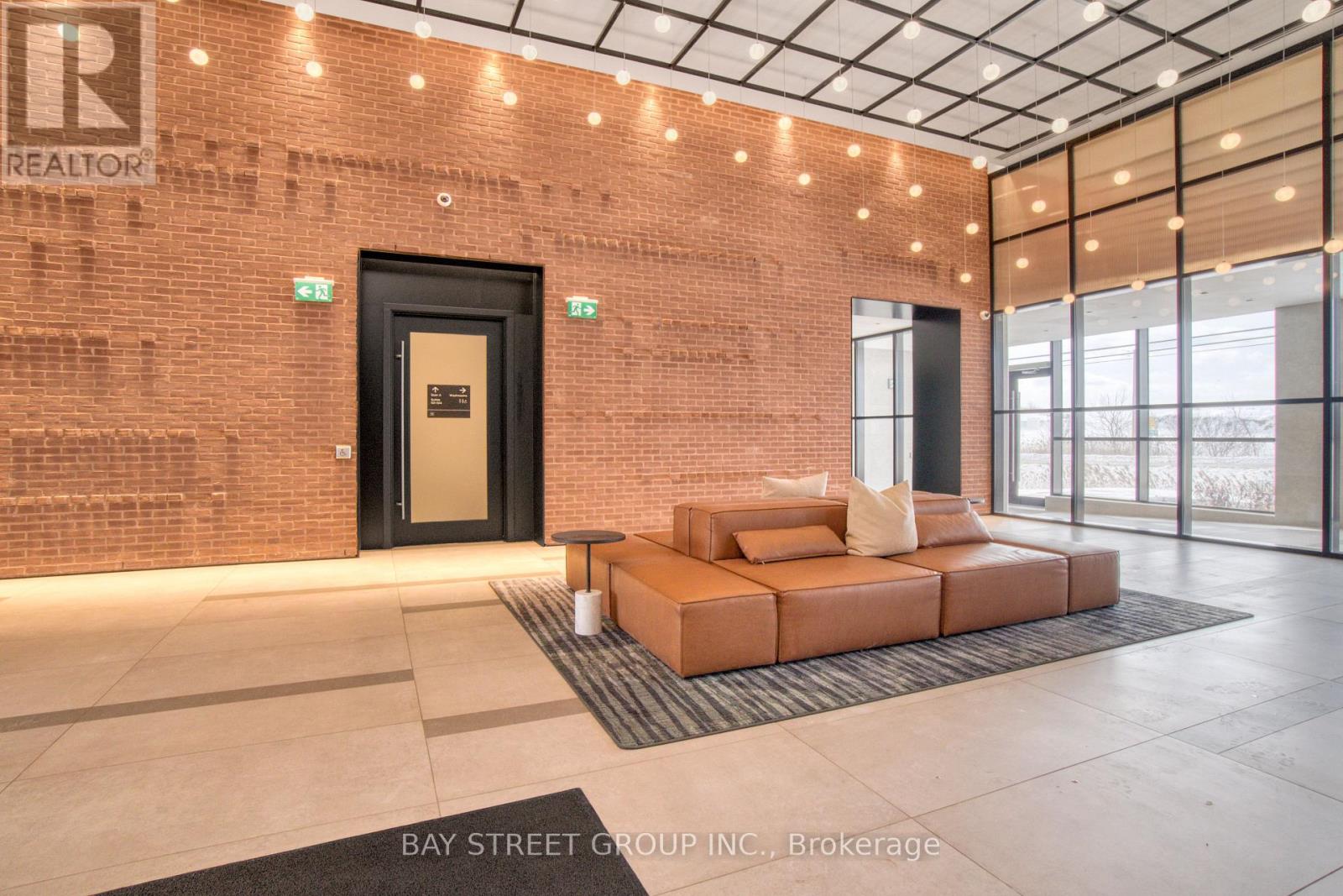 408 - 3220 William Coltson Avenue, Oakville, Ontario  L6H 7X9 - Photo 5 - W12958330