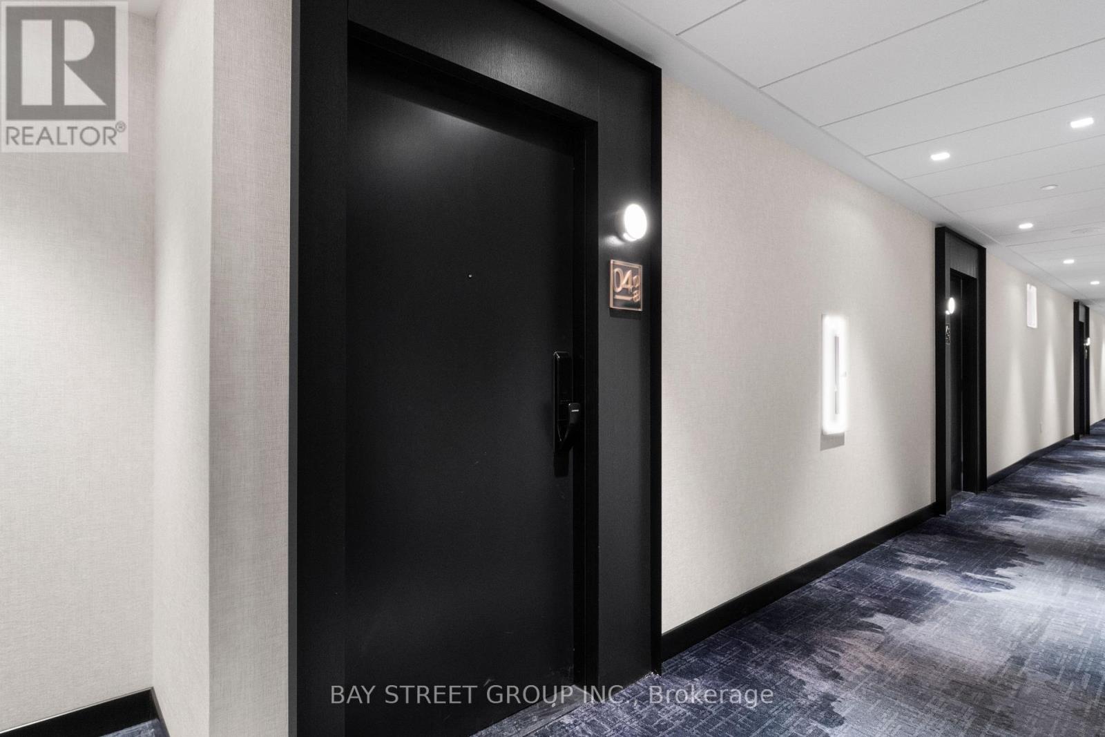 408 - 3220 William Coltson Avenue, Oakville, Ontario  L6H 7X9 - Photo 8 - W12958330