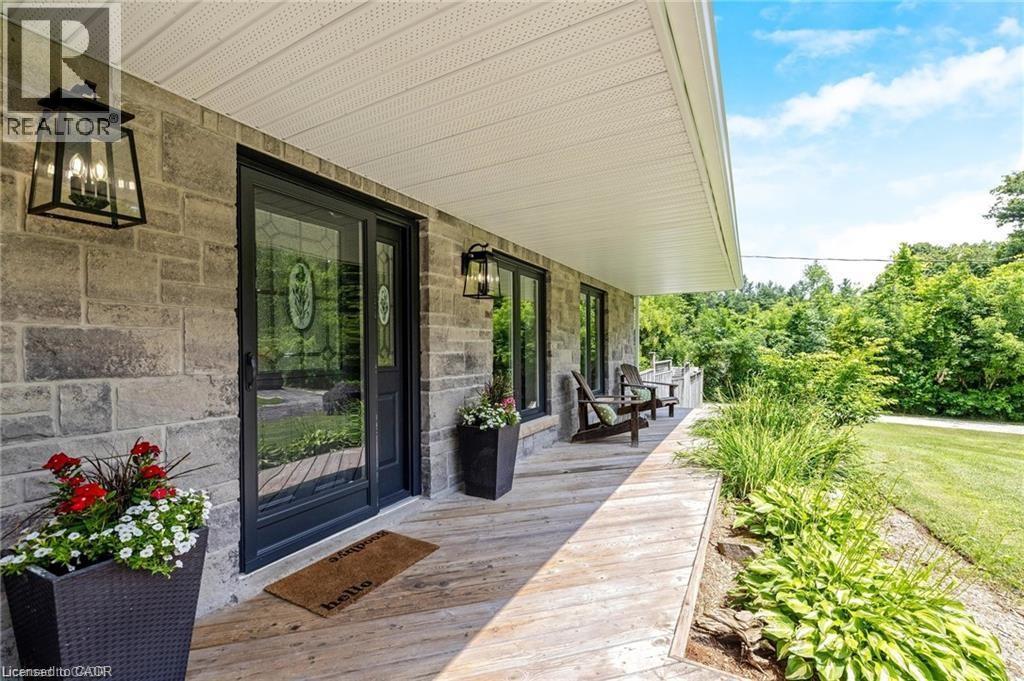 3083 Limestone Road, Campbellville, Ontario  L0P 1B0 - Photo 3 - 40806560