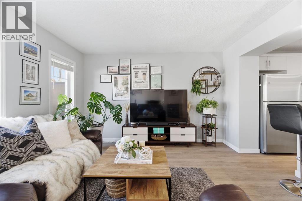 405 Windstone Grove SW, Airdrie, Alberta  T4B 2P9 - Photo 6 - A2292789