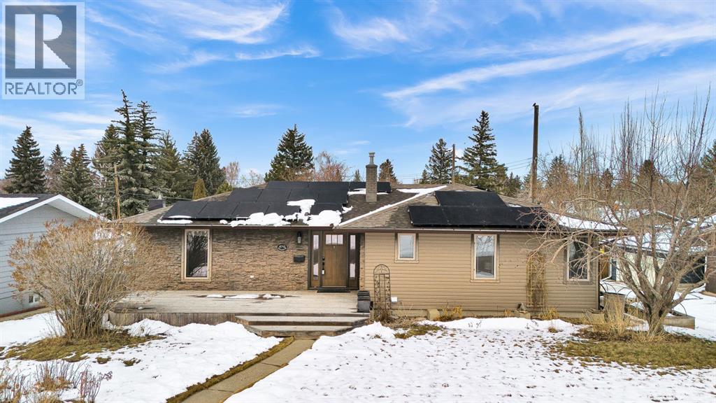 4712 Grove Hill Road Sw, Calgary, Alberta  T3E 4G2 - Photo 47 - A2293617