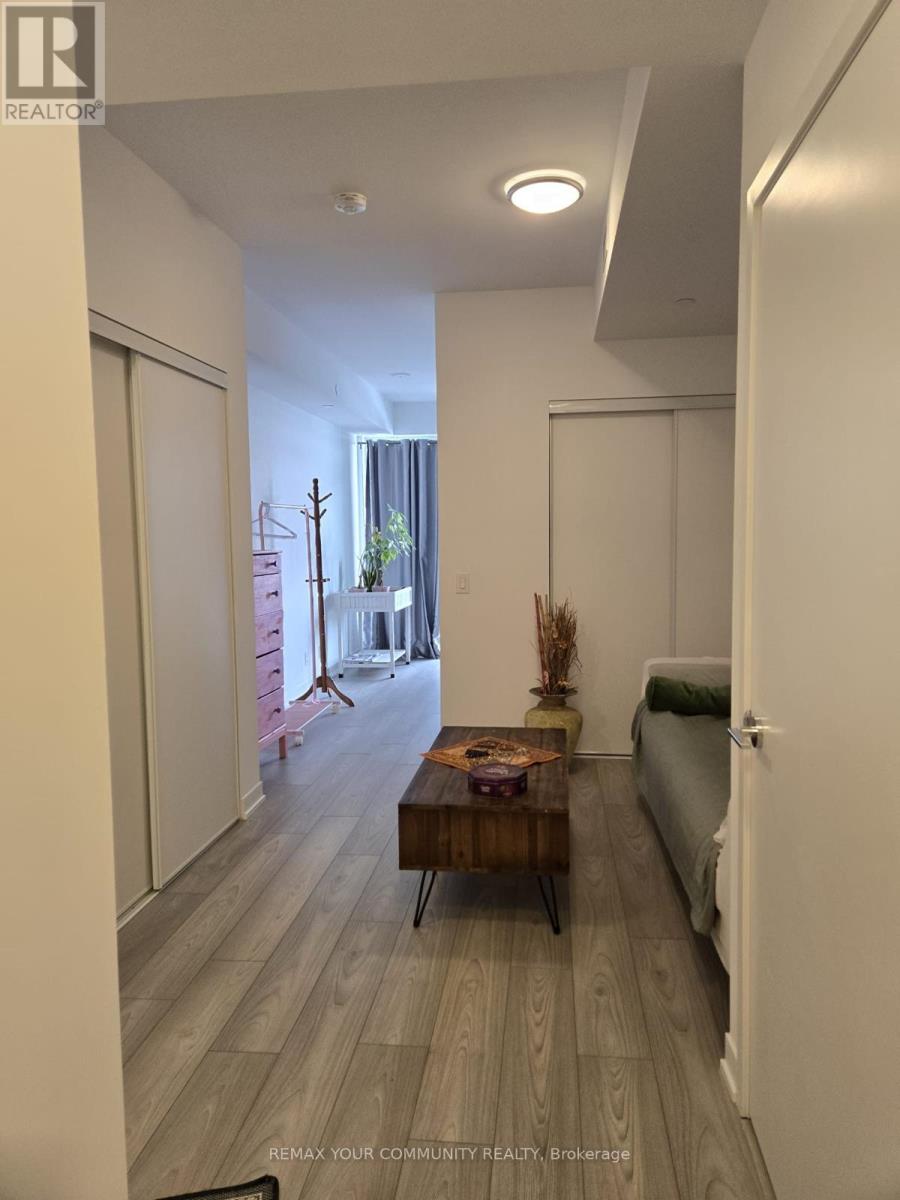 1005 - 285 Dufferin Street, Toronto, Ontario  M6K 0J2 - Photo 11 - W12888724