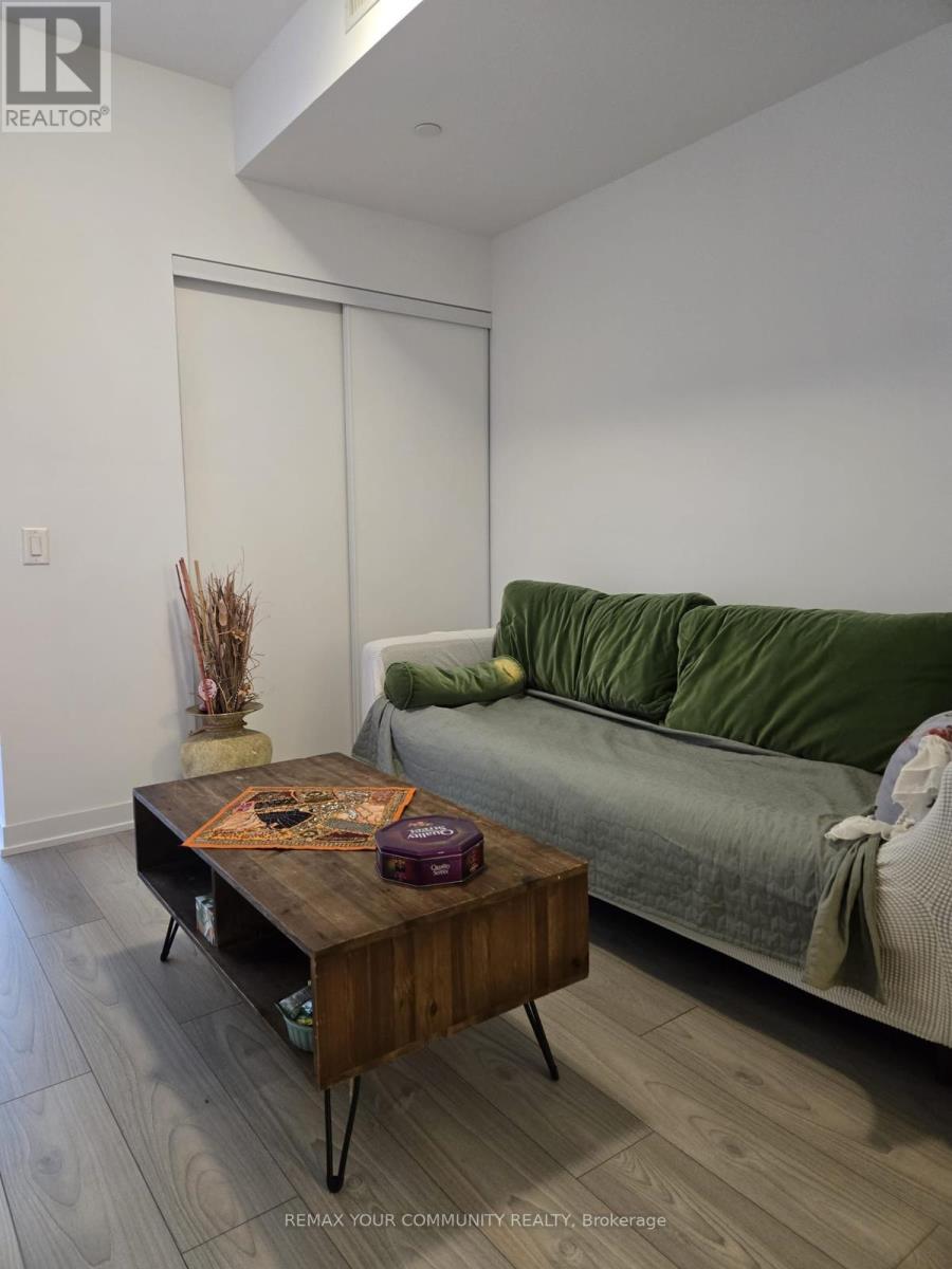 1005 - 285 Dufferin Street, Toronto, Ontario  M6K 0J2 - Photo 13 - W12888724