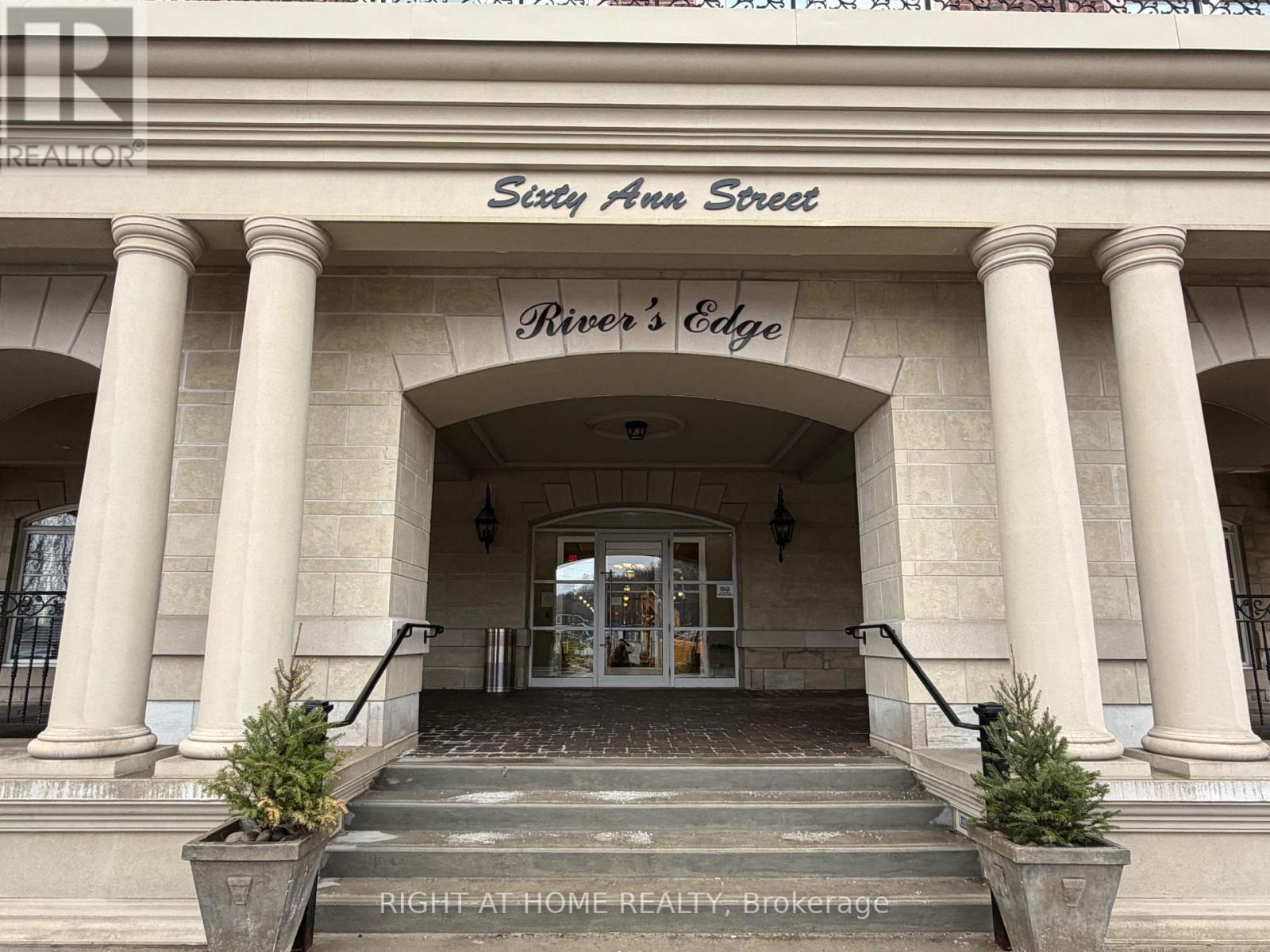 309 - 60 Ann Street, Caledon (Bolton West), Ontario  L7E 4G5 - Photo 2 - W12942124