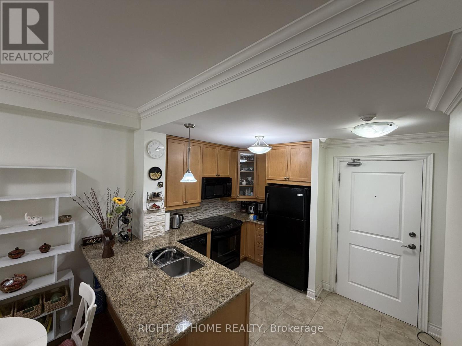 309 - 60 Ann Street, Caledon, Ontario L7E 4G5 - Photo 25 - W12942124