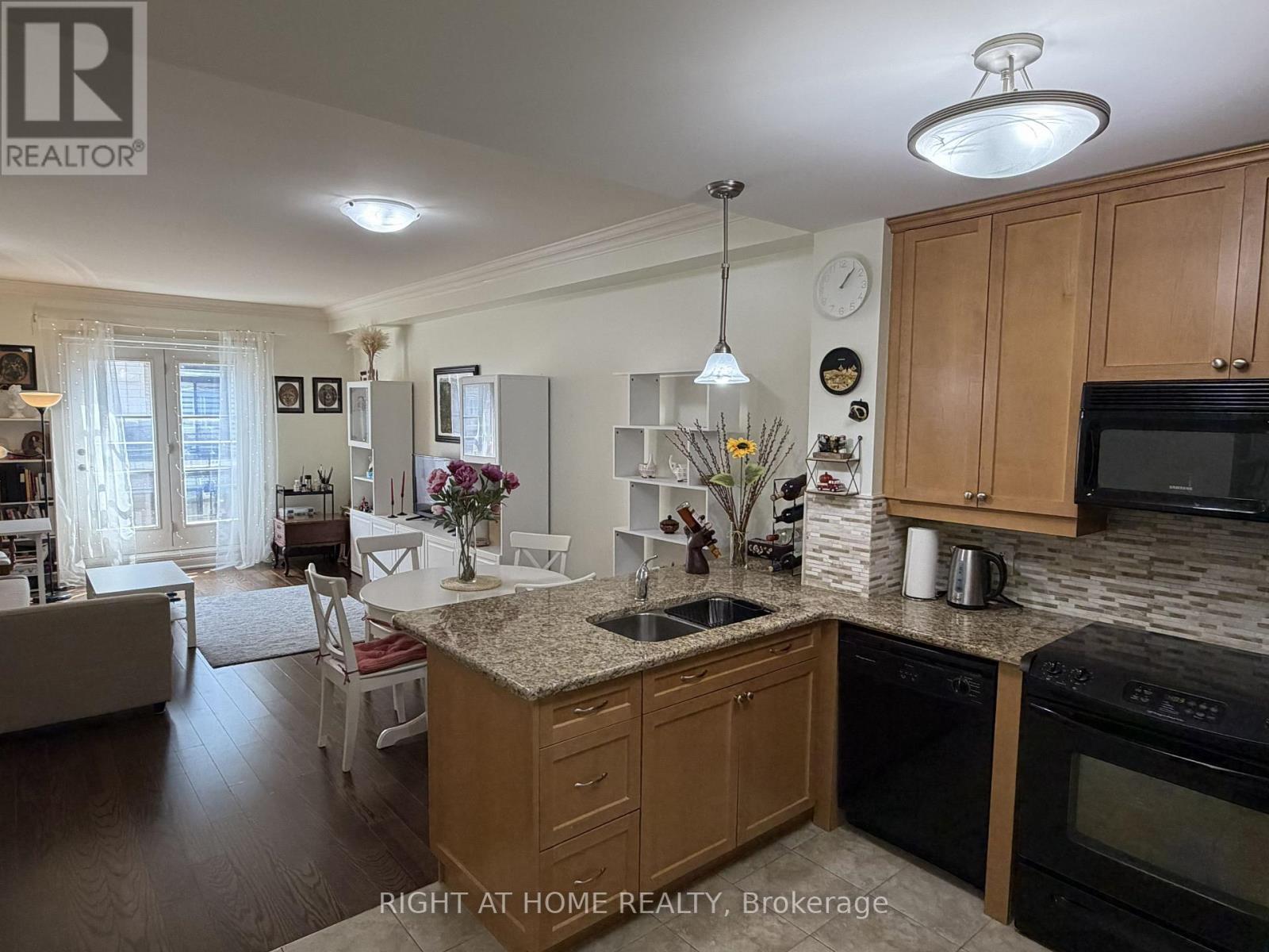 309 - 60 Ann Street, Caledon (Bolton West), Ontario  L7E 4G5 - Photo 15 - W12942124