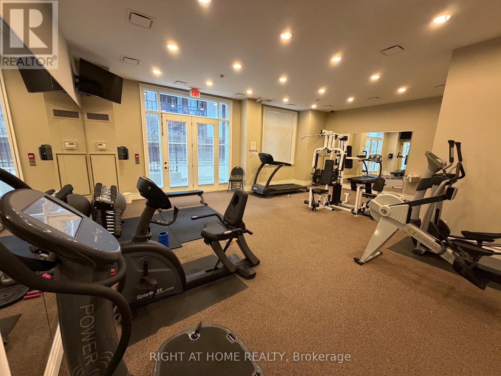 309 - 60 Ann Street, Caledon (Bolton West), Ontario  L7E 4G5 - Photo 8 - W12942124