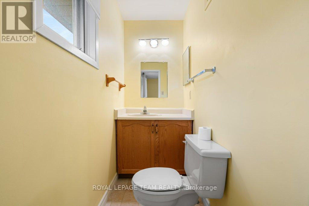 504 Quart Court, North Dundas, Ontario  K0C 2K0 - Photo 27 - X12957908