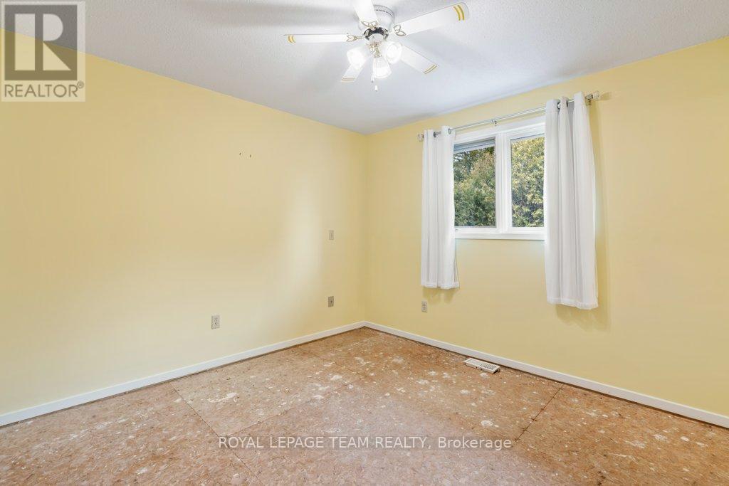 504 Quart Court, North Dundas, Ontario  K0C 2K0 - Photo 25 - X12957908