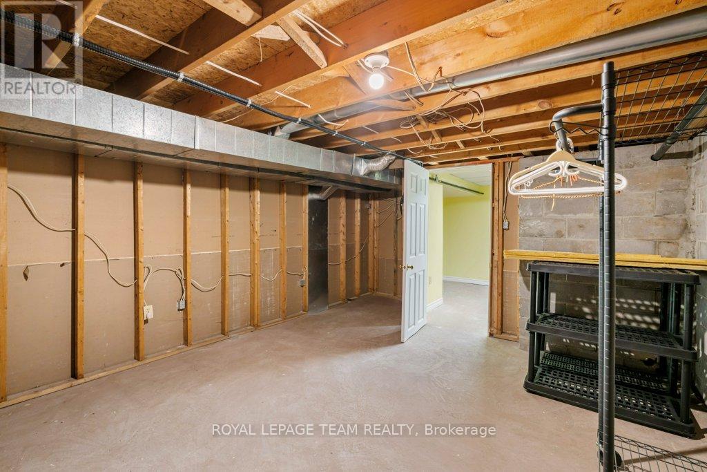 504 Quart Court, North Dundas, Ontario  K0C 2K0 - Photo 33 - X12957908