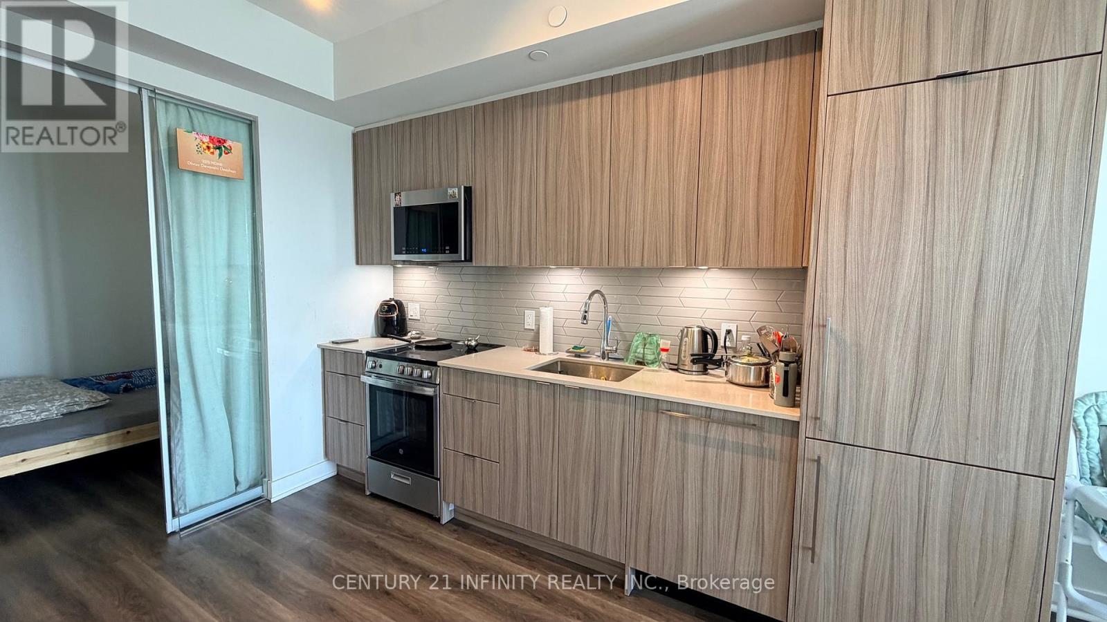 3103 - 4130 Parkside Village Drive, Mississauga, Ontario  L5B 0L7 - Photo 2 - W12958348