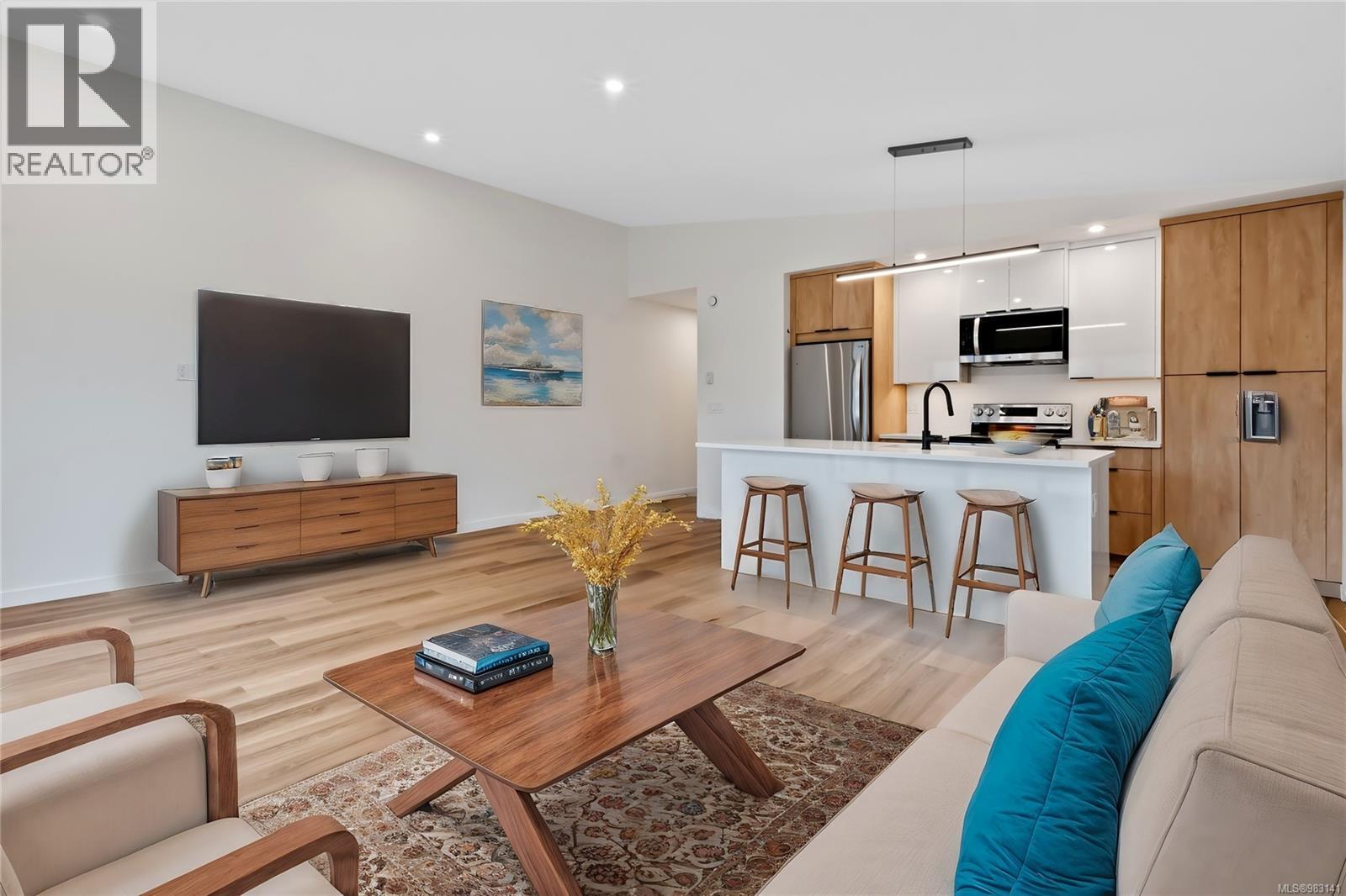 201 1683 Larch Rd, Ucluelet, British Columbia