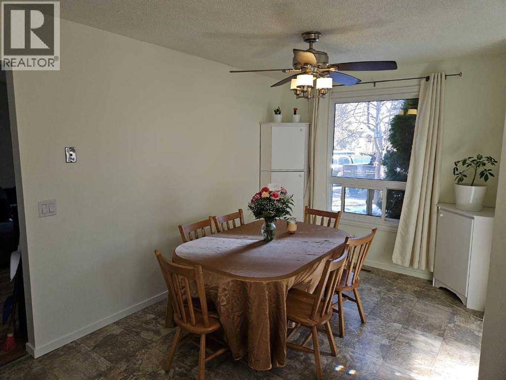 60 Erin Croft Place SE, Calgary, Alberta  T2B 2V3 - Photo 6 - A2298862