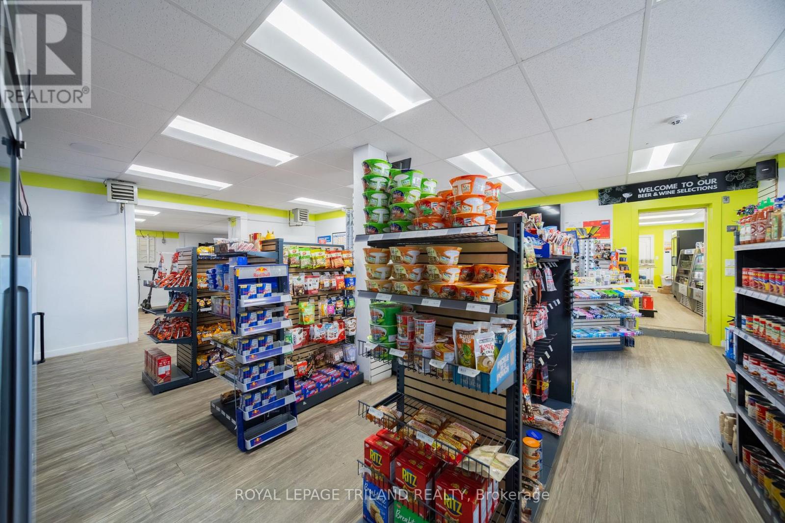 71146 Bluewater Highway, South Huron, Ontario  N0M 1T0 - Photo 22 - X12958398