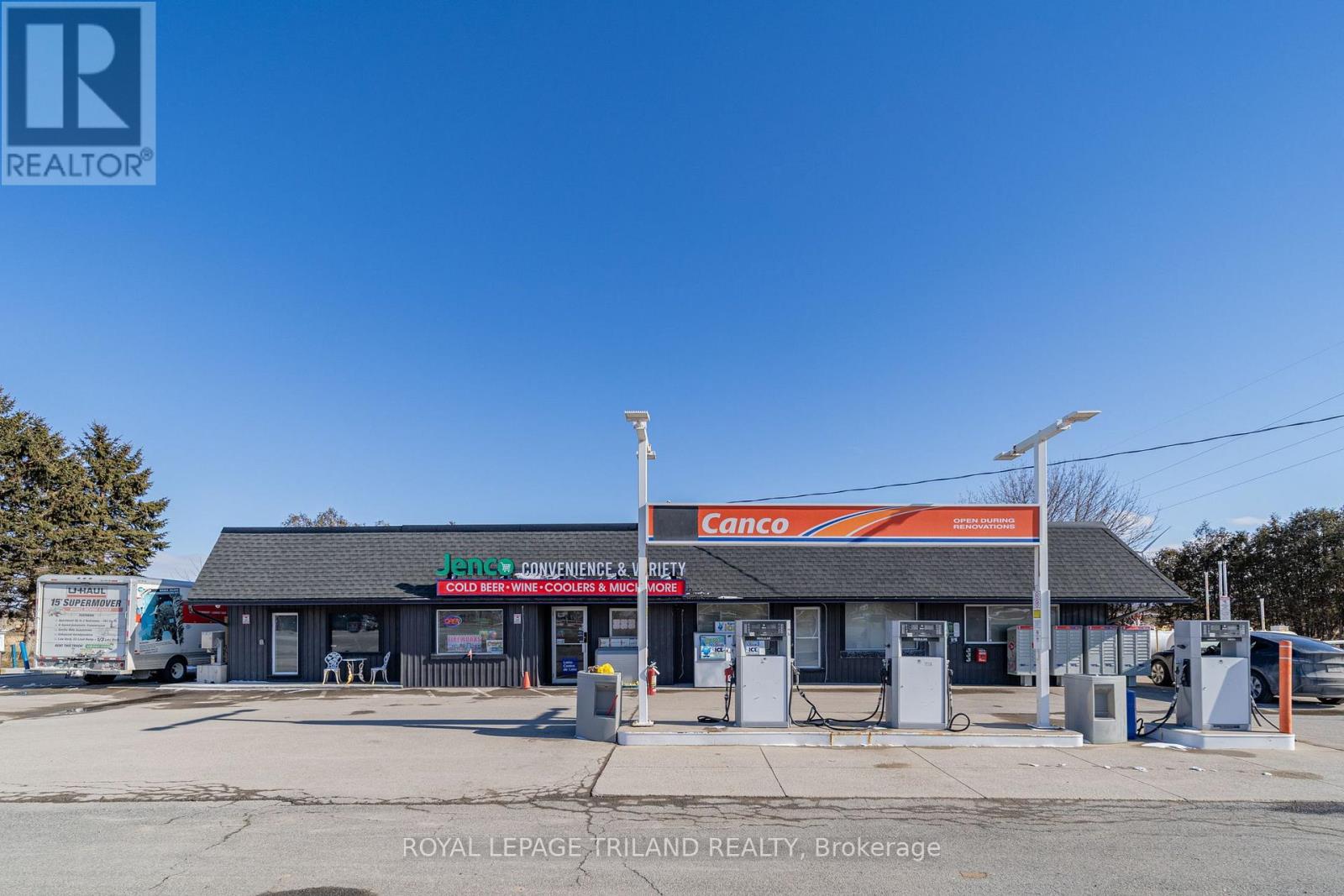 71146 Bluewater Highway, South Huron, Ontario  N0M 1T0 - Photo 4 - X12958398
