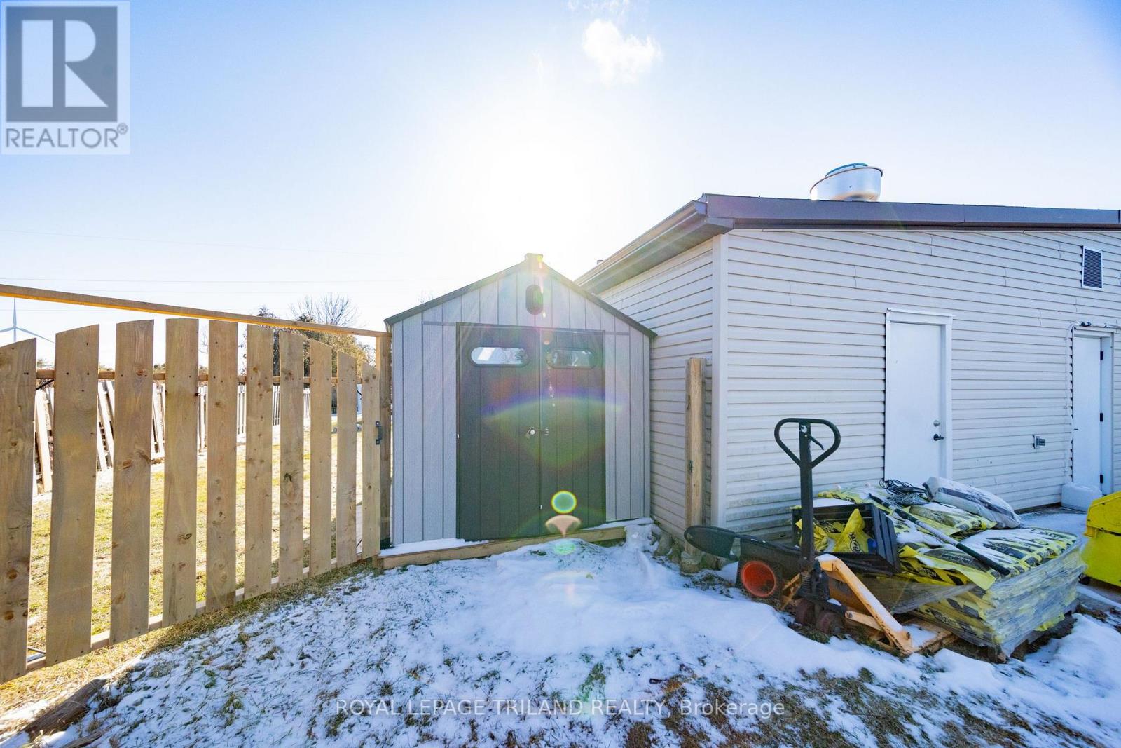 71146 Bluewater Highway, South Huron, Ontario  N0M 1T0 - Photo 47 - X12958398