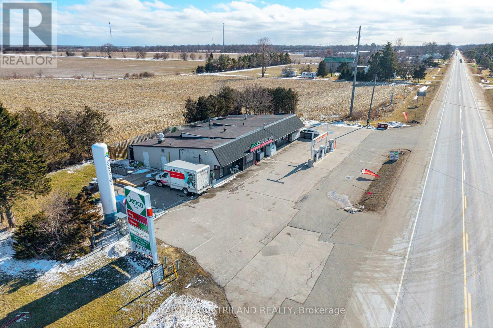 71146 Bluewater Highway, South Huron, Ontario  N0M 1T0 - Photo 7 - X12958398