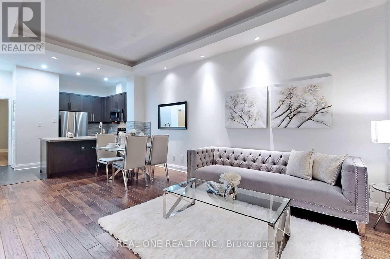 301 - 8 Wellesley Street E, Toronto, Ontario  M4Y 3B2 - Photo 3 - C12958354