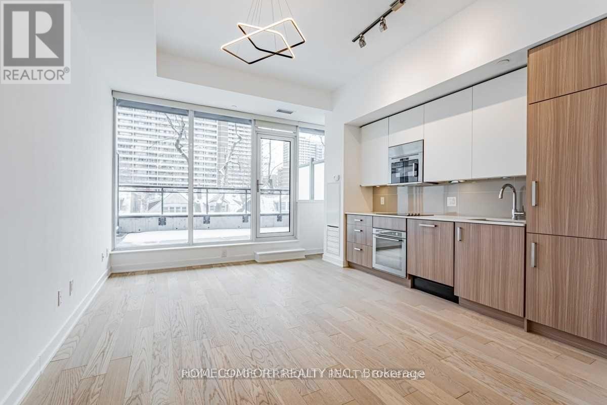 304 - 17 Dundonald St Street, Toronto, Ontario  M4Y 1K3 - Photo 4 - C12958366