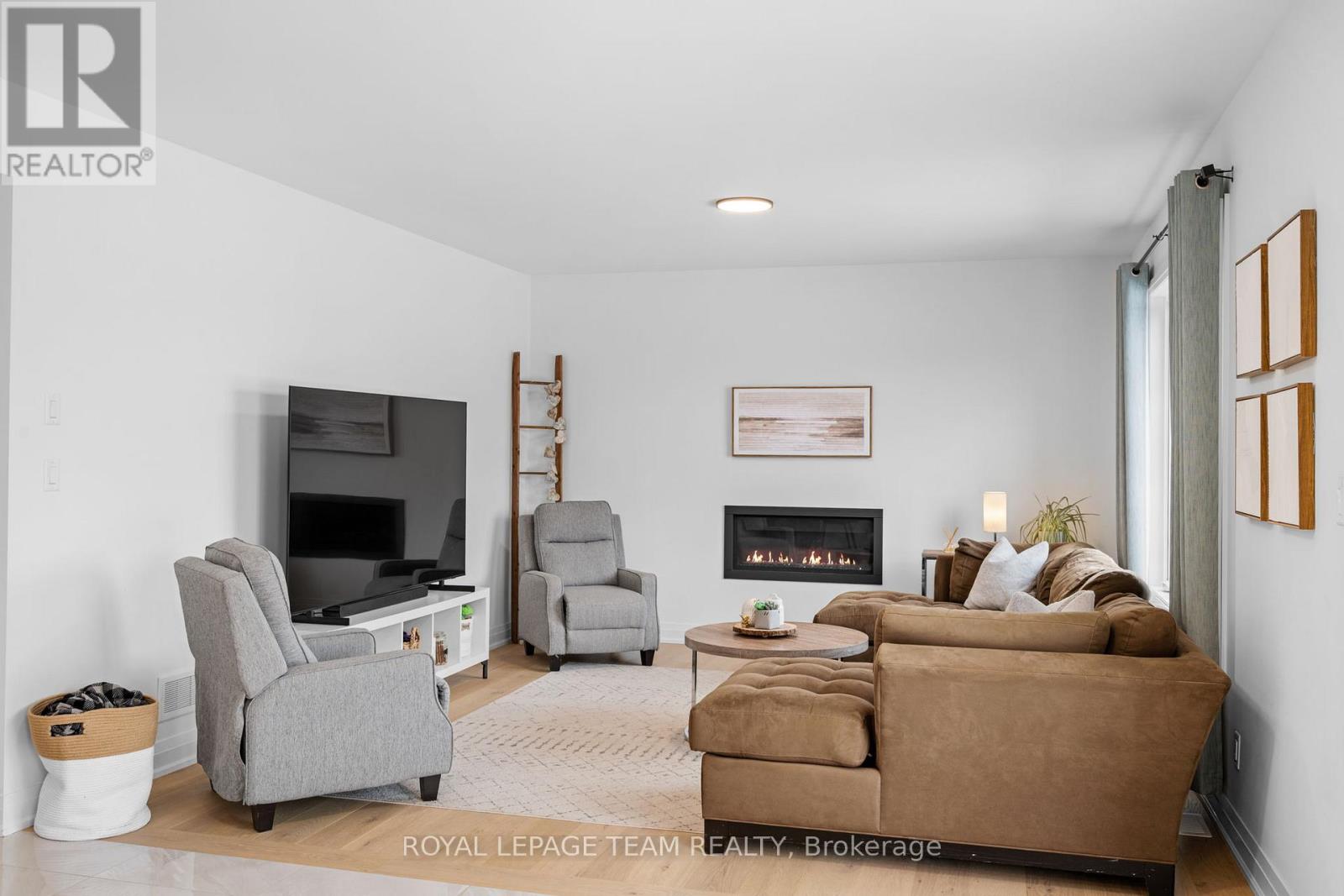 437 Fleet Canuck Private, Ottawa, Ontario  K0A 1L0 - Photo 12 - X12894840