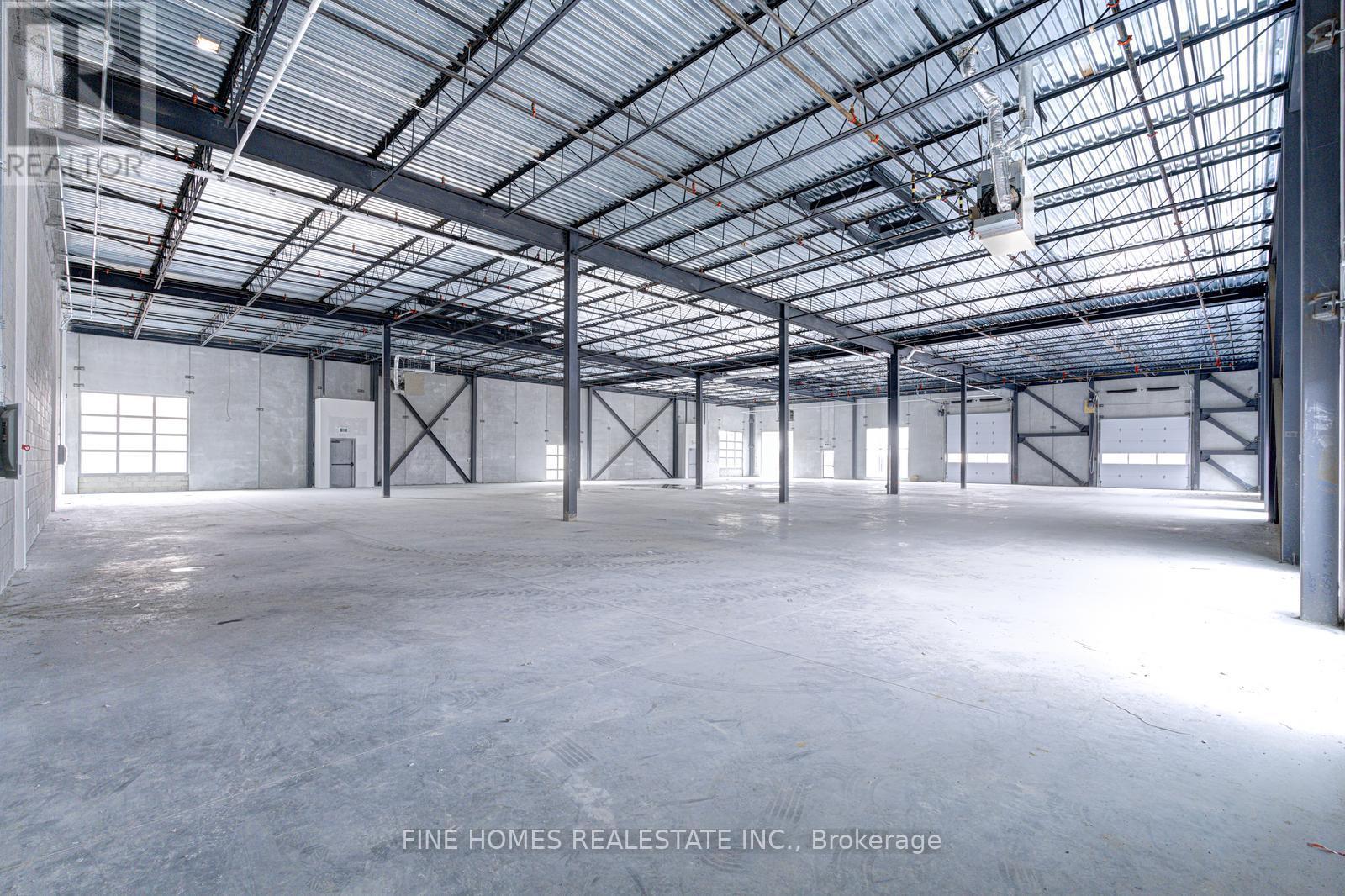 108&109 - 197 Cachet Woods Court, Markham, Ontario  L6C 0Z8 - Photo 18 - N12958378