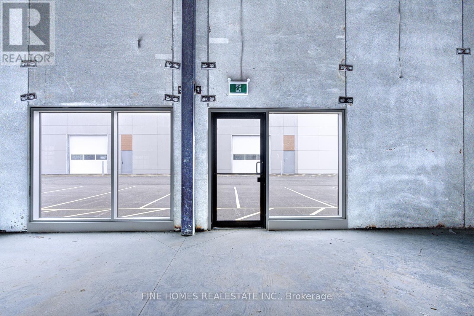 108&109 - 197 Cachet Woods Court, Markham, Ontario  L6C 0Z8 - Photo 20 - N12958378