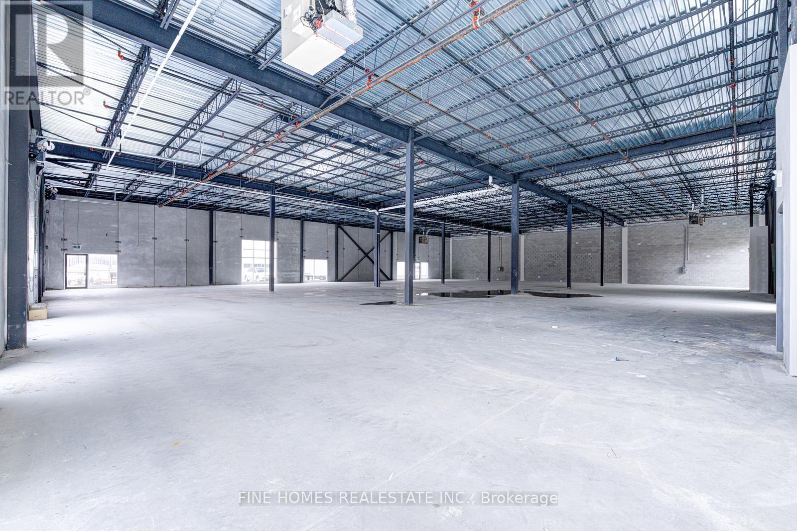 108&109 - 197 Cachet Woods Court, Markham, Ontario  L6C 0Z8 - Photo 24 - N12958378