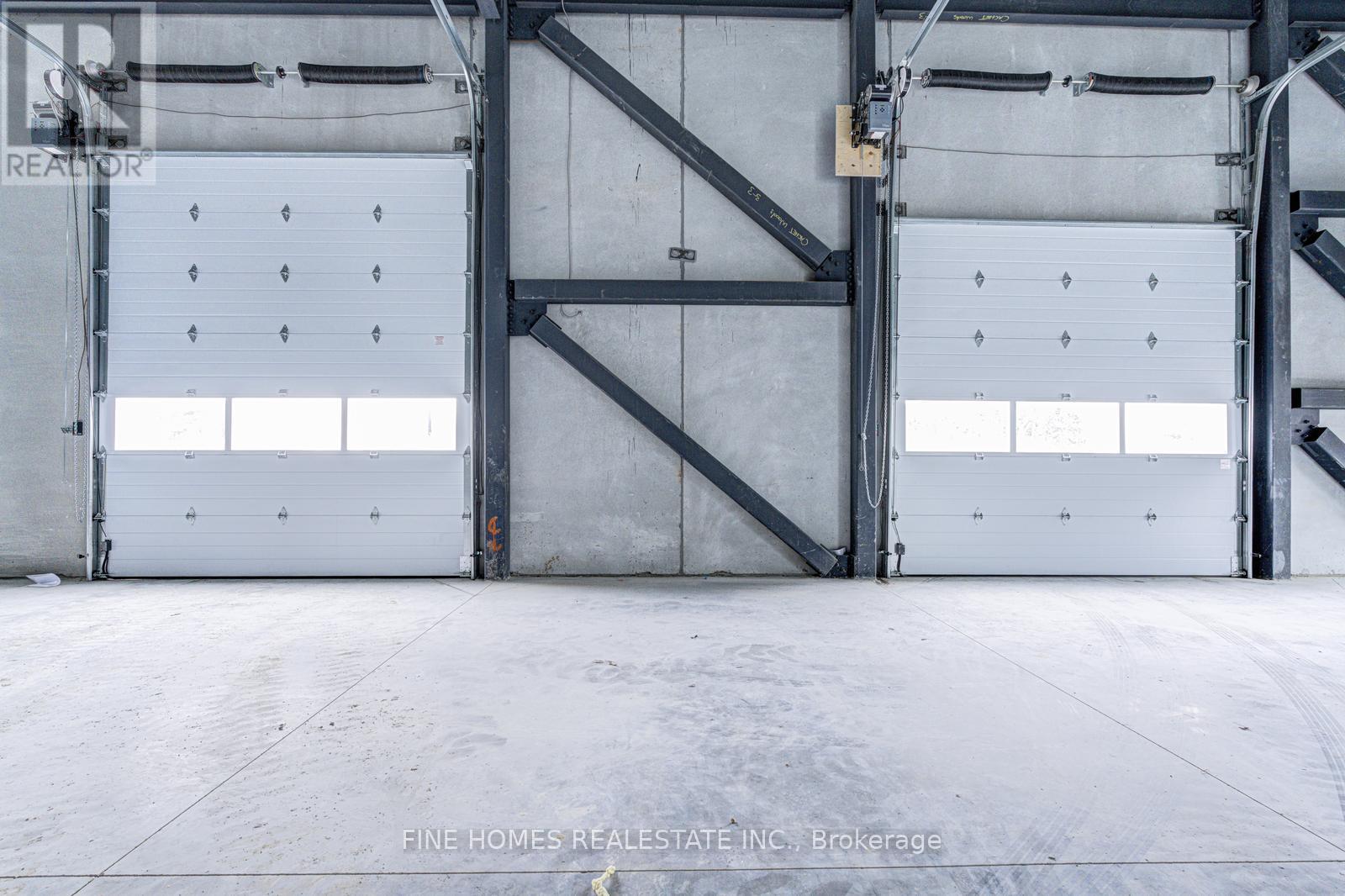 108&109 - 197 Cachet Woods Court, Markham, Ontario  L6C 0Z8 - Photo 25 - N12958378