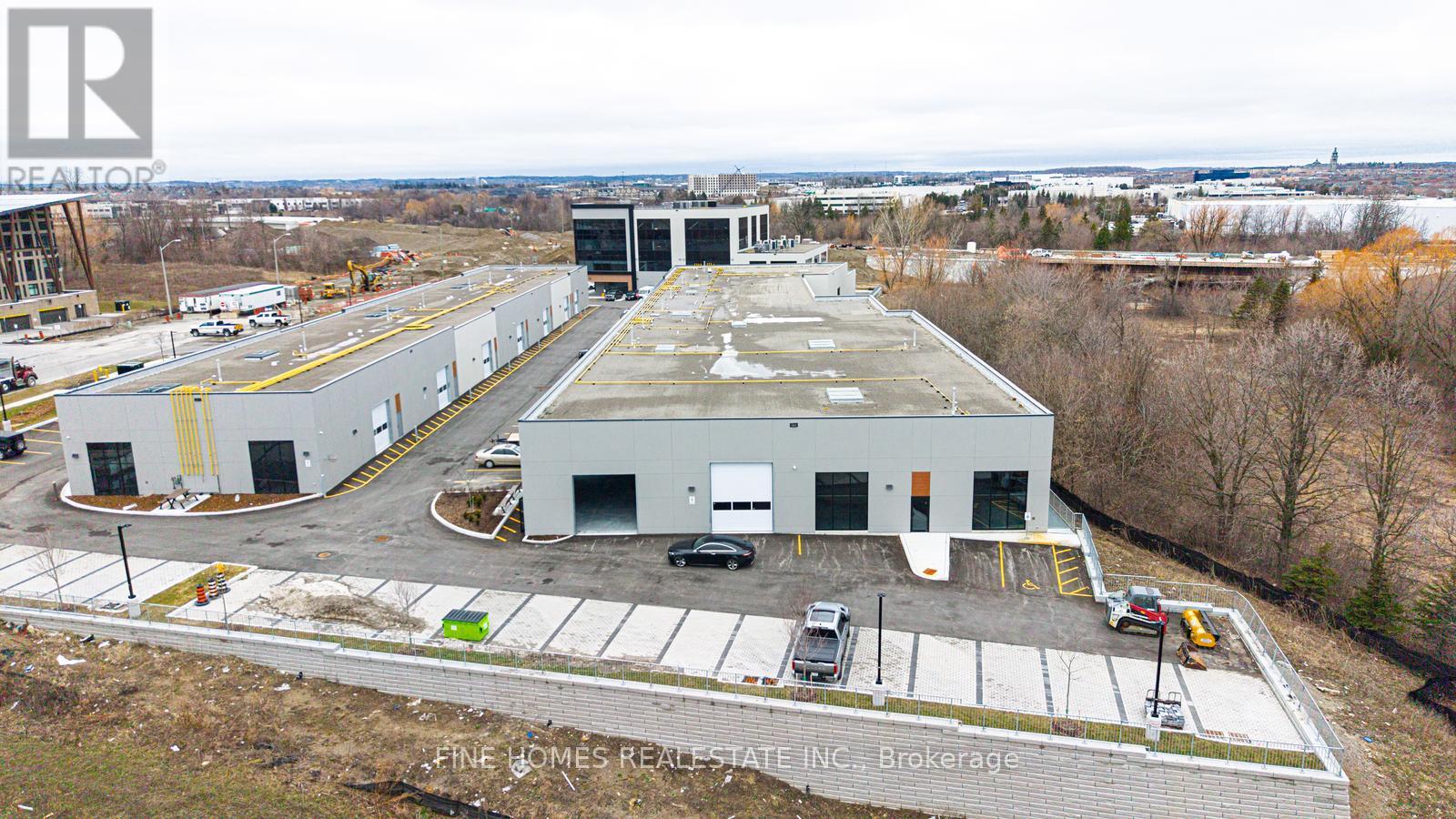 108&109 - 197 Cachet Woods Court, Markham, Ontario  L6C 0Z8 - Photo 9 - N12958378