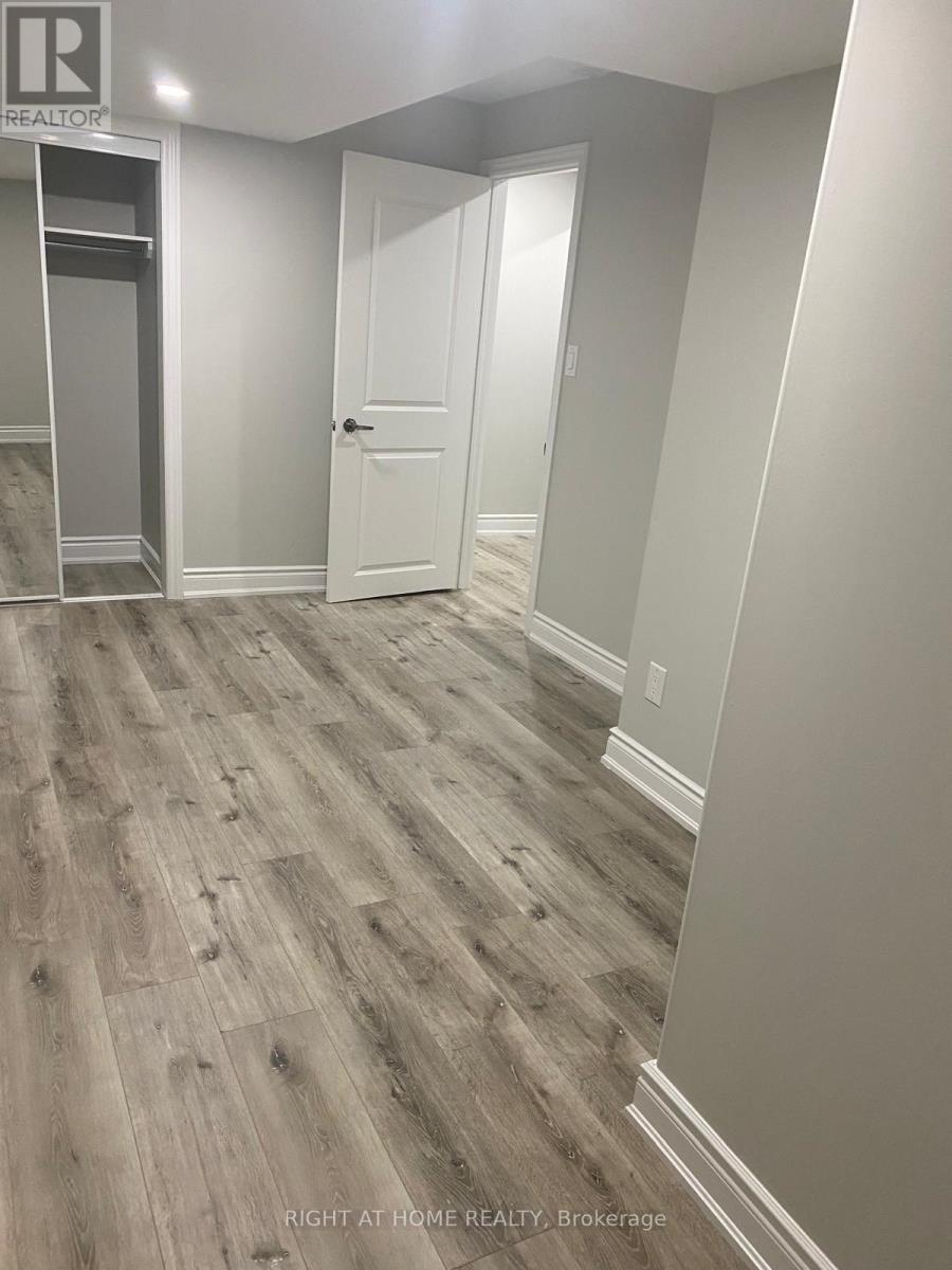 Basement - 409 Comiskey Crescent, Mississauga, Ontario  L5W 0C6 - Photo 15 - W12958390