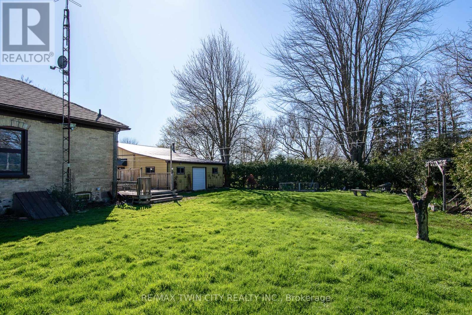 244 Main Street, North Perth, Ontario  N0G 1V0 - Photo 4 - X12958350