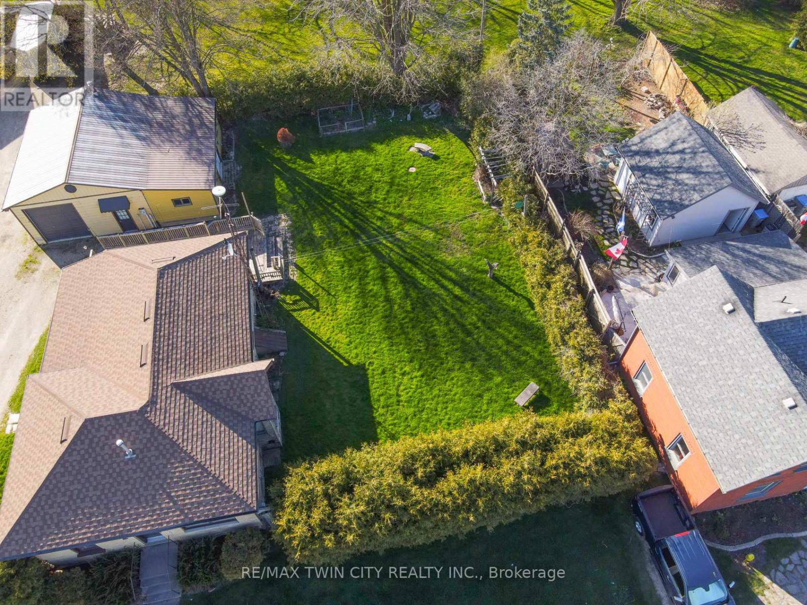 244 Main Street, North Perth, Ontario  N0G 1V0 - Photo 6 - X12958350