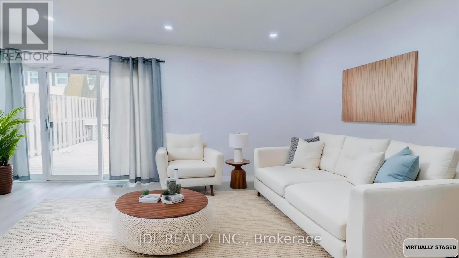 5 - 431 Keats Way, Waterloo, Ontario  N2L 5S7 - Photo 6 - X12958352