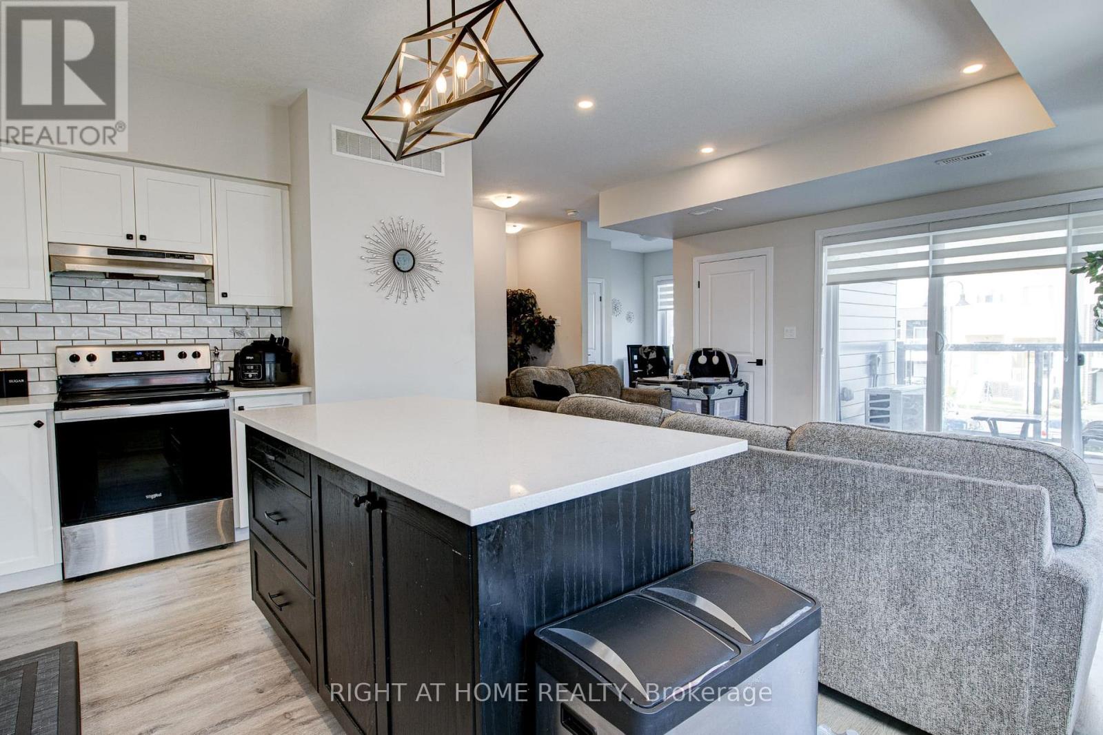 34 Vitality Drive, Kitchener, Ontario  N2R 0R7 - Photo 42 - X12958372