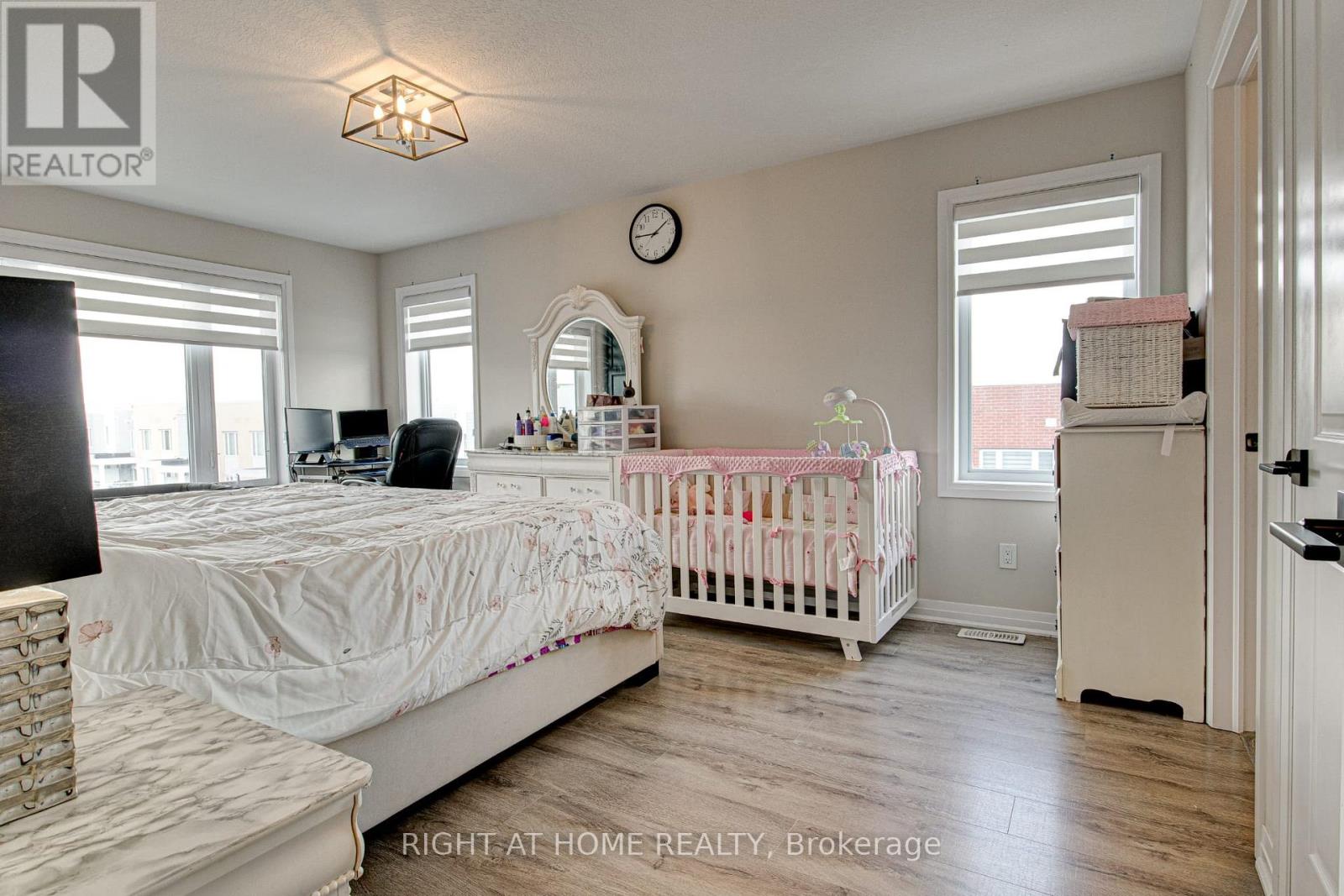 34 Vitality Drive, Kitchener, Ontario  N2R 0R7 - Photo 47 - X12958372