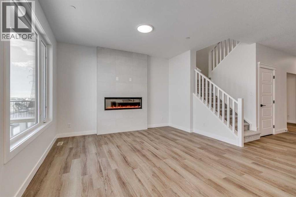 286 Hotchkiss Manor Se, Calgary, Alberta  T3S 0J8 - Photo 4 - A2266044